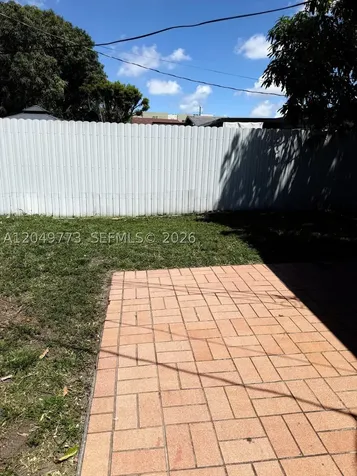 41 E 20th Street Hialeah FL 33010