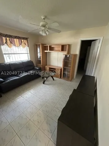 41 E 20th Street Hialeah FL 33010