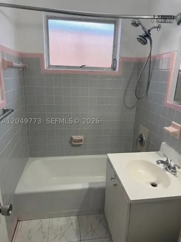 41 E 20th Street Hialeah FL 33010