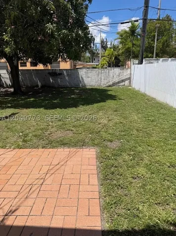41 E 20th Street Hialeah FL 33010