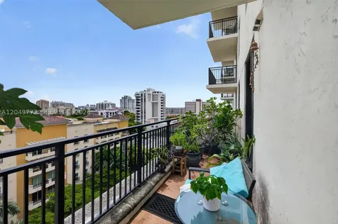 888 Douglas Coral Gables FL 33134