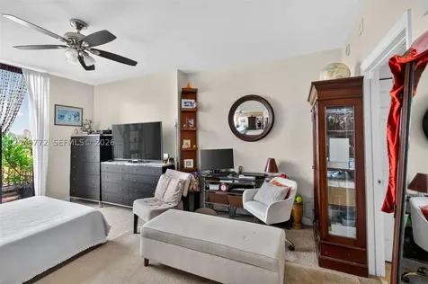 888 Douglas Coral Gables FL 33134