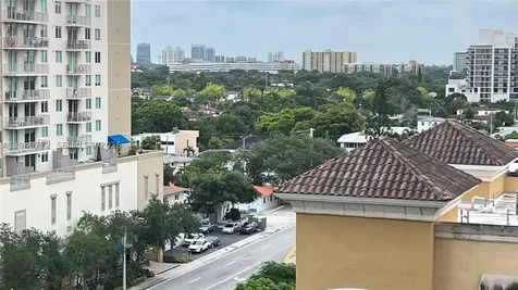 888 Douglas Coral Gables FL 33134
