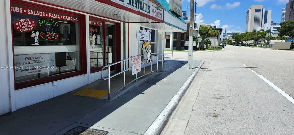 1101 S Andrews Avenue Fort Lauderdale FL 33316