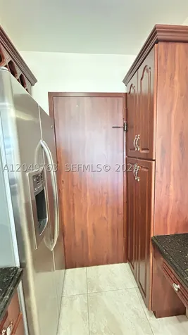2899 Collins Avenue Miami Beach FL 33140