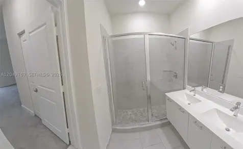 4619 NW 83rd Parkway Doral FL 33166