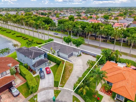 15950 SW 71st Terrace Miami FL 33193
