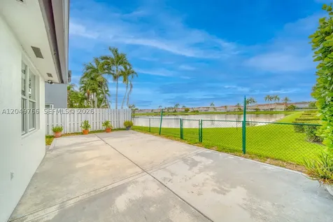 15950 SW 71st Terrace Miami FL 33193