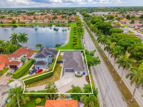 15950 SW 71st Terrace Miami FL 33193