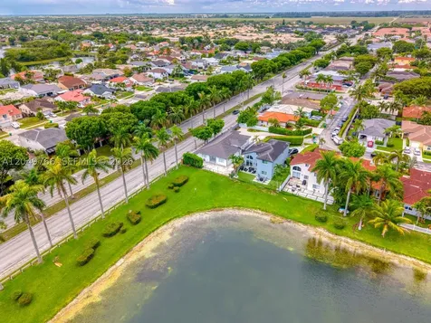 15950 SW 71st Terrace Miami FL 33193