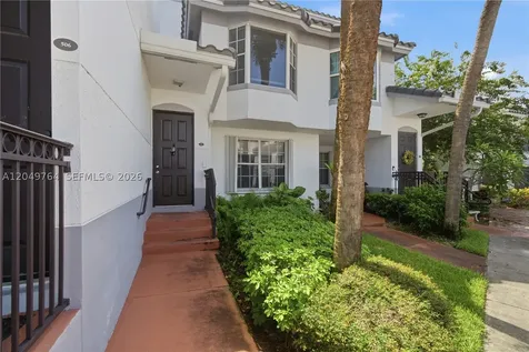 725 SW 148th Avenue Sunrise FL 33325