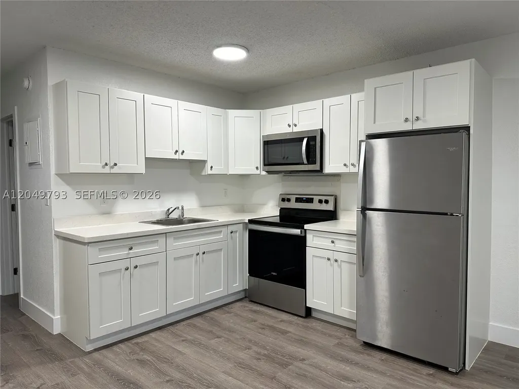 3660 NE 11th Avenue Oakland Park FL 33334