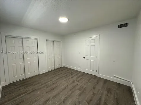 3660 NE 11th Avenue Oakland Park FL 33334