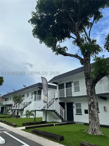 3660 NE 11th Avenue Oakland Park FL 33334