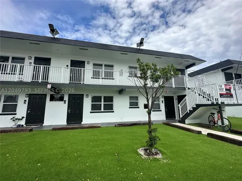 3660 NE 11th Avenue Oakland Park FL 33334