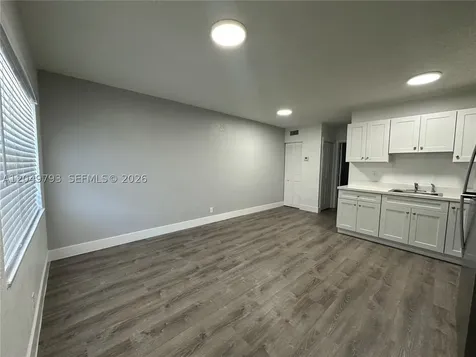 3660 NE 11th Avenue Oakland Park FL 33334