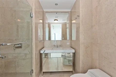 17475 Collins Avenue Sunny Isles Beach FL 33160