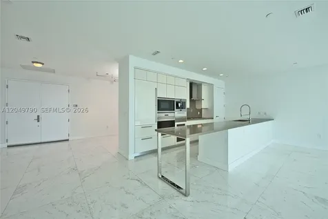 17475 Collins Avenue Sunny Isles Beach FL 33160