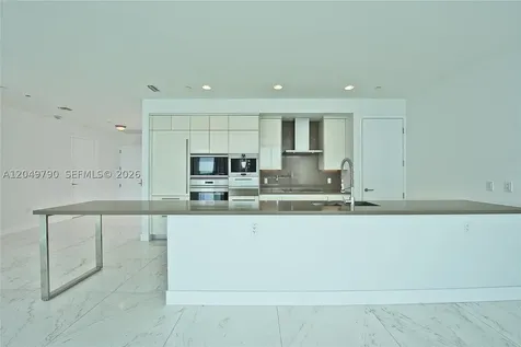17475 Collins Avenue Sunny Isles Beach FL 33160