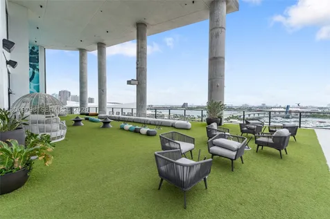 398 NE 5th Street Miami FL 33132