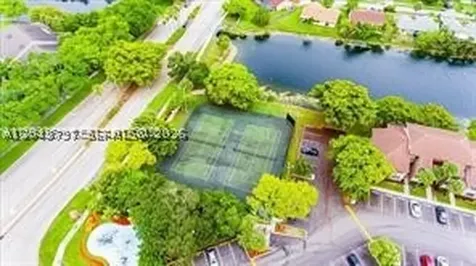 9938 Nob Hill Place Sunrise FL 33351