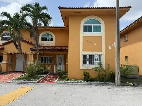 3518 W 80th Street Hialeah FL 33018