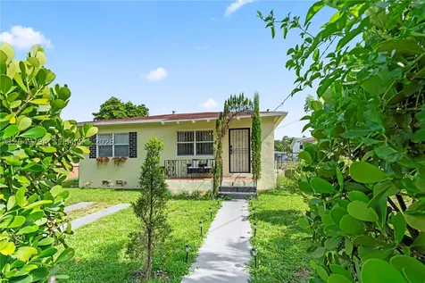 1920 NW 69th Terrace Miami FL 33147