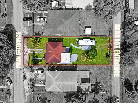 1920 NW 69th Terrace Miami FL 33147