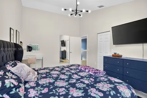 490 NW 102nd Terrace Pembroke Pines FL 33026