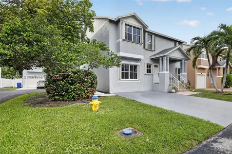 490 NW 102nd Terrace Pembroke Pines FL 33026