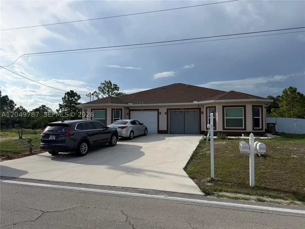 608/610 W 12 Lehigh Acres FL 33972