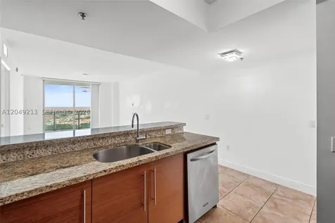 2681 N Flamingo Road Sunrise FL 33323