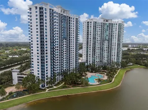 2681 N Flamingo Road Sunrise FL 33323