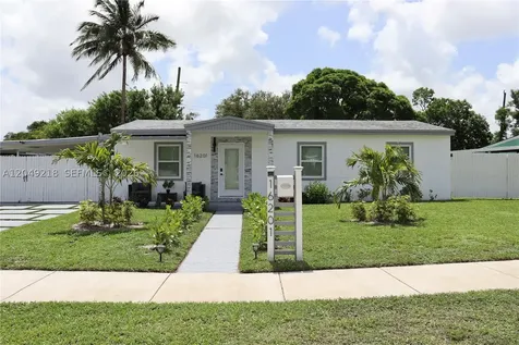 16201 NW 18th Place Miami Gardens FL 33054