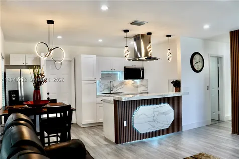 16201 NW 18th Place Miami Gardens FL 33054