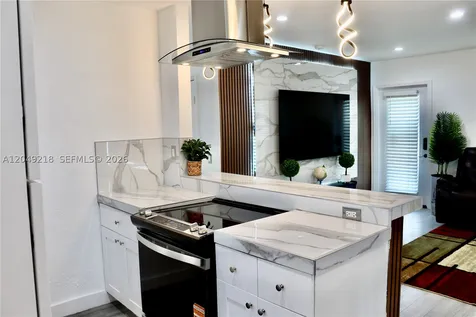 16201 NW 18th Place Miami Gardens FL 33054