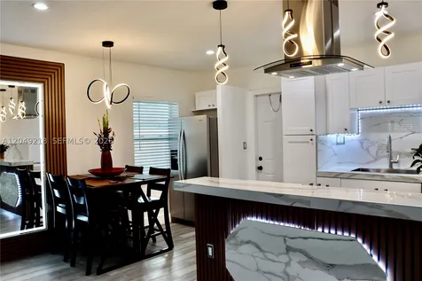 16201 NW 18th Place Miami Gardens FL 33054