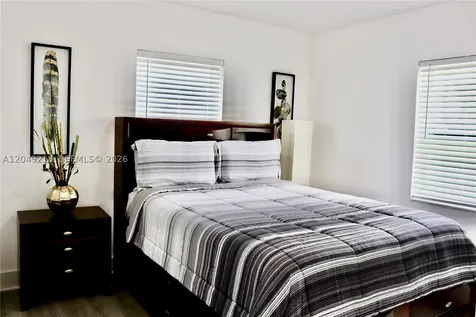 16201 NW 18th Place Miami Gardens FL 33054
