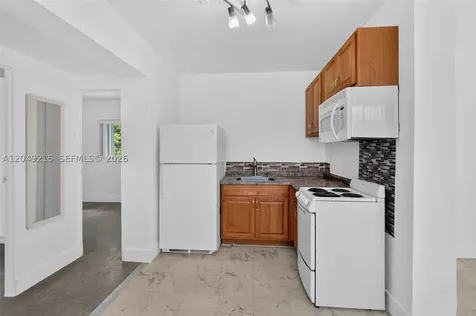 3205 NW 3rd Street Miami FL 33125