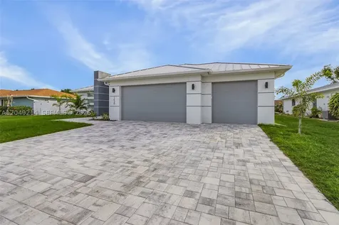 1430 SE 23rd Street Cape Coral FL 33990