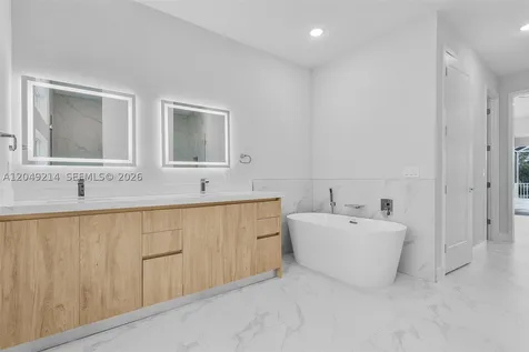 1430 SE 23rd Street Cape Coral FL 33990