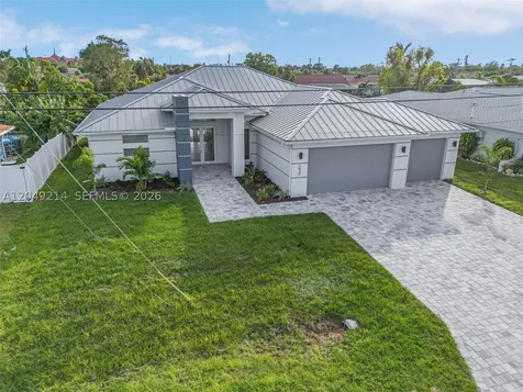 1430 SE 23rd Street Cape Coral FL 33990