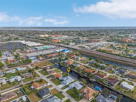 1430 SE 23rd Street Cape Coral FL 33990