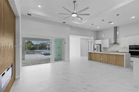 1430 SE 23rd Street Cape Coral FL 33990