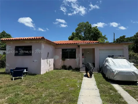 6346 NW 41st Street Virginia Gardens FL 33166
