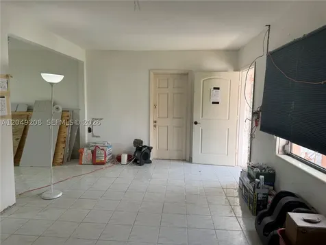 6346 NW 41st Street Virginia Gardens FL 33166