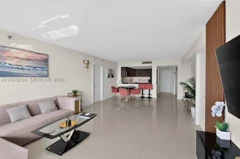 20505 E Country Club Drive Aventura FL 33180
