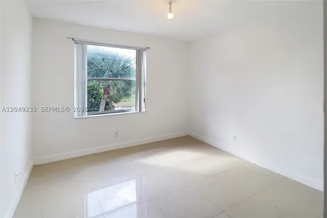 13212 NW 8th Street Pembroke Pines FL 33028