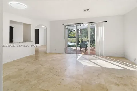 13212 NW 8th Street Pembroke Pines FL 33028