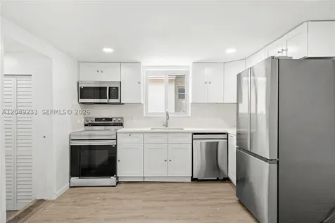 1701 NW 19th Avenue Miami FL 33125
